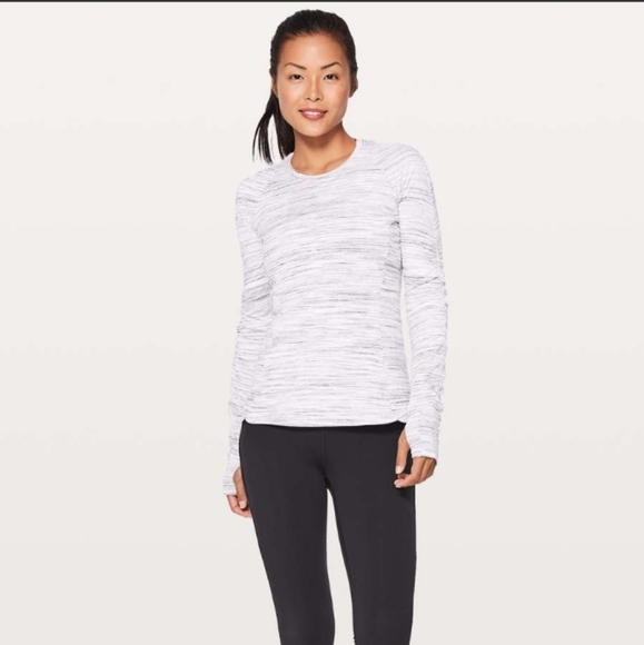Lululemon runderful long sleeve - Picture 1 of 7